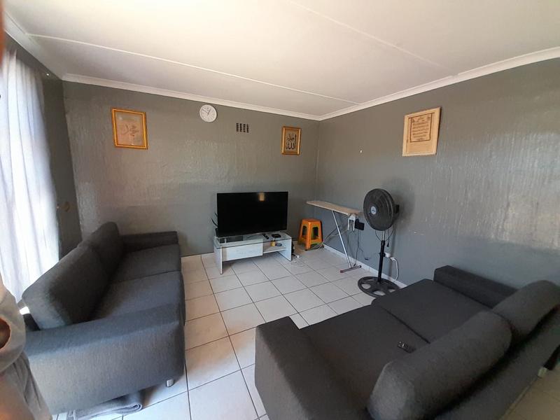 2 Bedroom Property for Sale in Portlands Western Cape